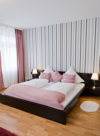 Imagen de la habitación del Hotel Suitenhotel Dependance Laterne. Foto 6