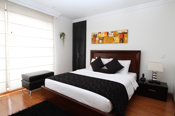 Imagen de la habitación del Hotel Suites 108. Foto 6