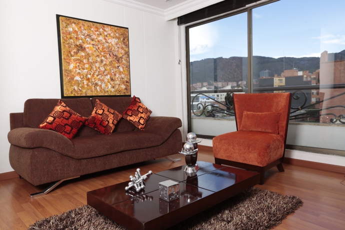 Imagen de la habitación del Hotel Suites 108. Foto 10