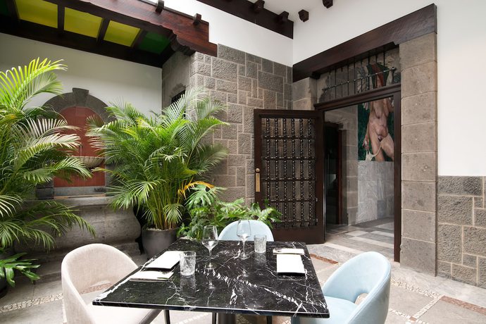 Imagen de los interiores del Hotel Suites 1478. Foto 20