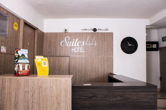 Imagen de los interiores del Hotel Suites 44. Foto 19