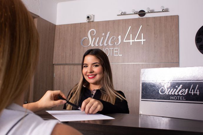Imagen de los interiores del Hotel Suites 44. Foto 20