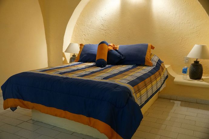 Imagen de la piscina del Hotel Suites Altea. Foto 11