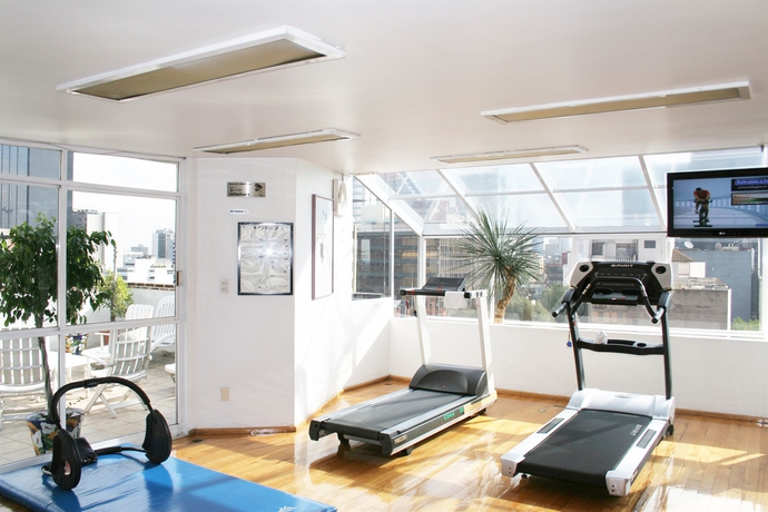 Imagen de los interiores del Hotel Suites Amberes. Foto 13