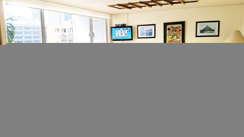 Imagen de la habitación del Hotel Suites Amberes. Foto 7