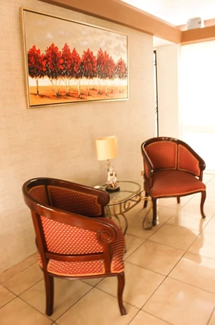 Imagen de los interiores del Hotel Suites Antique Apart. Foto 18
