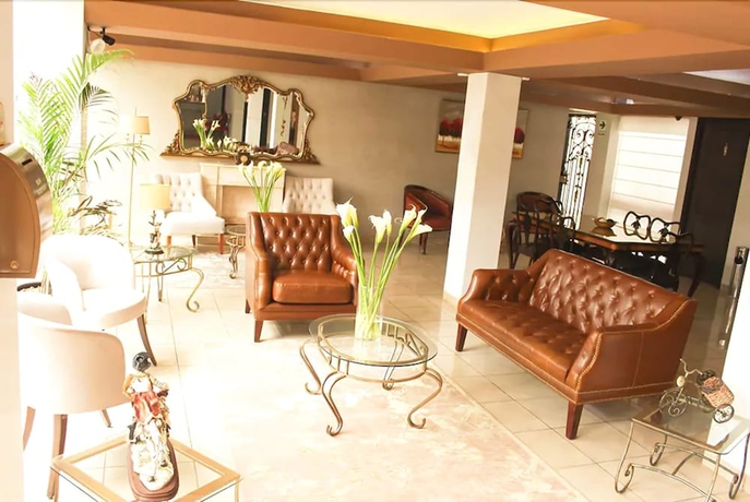 Imagen de los interiores del Hotel Suites Antique Apart. Foto 19