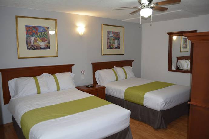 Imagen de la habitación del Hotel Suites Bajio. Foto 7