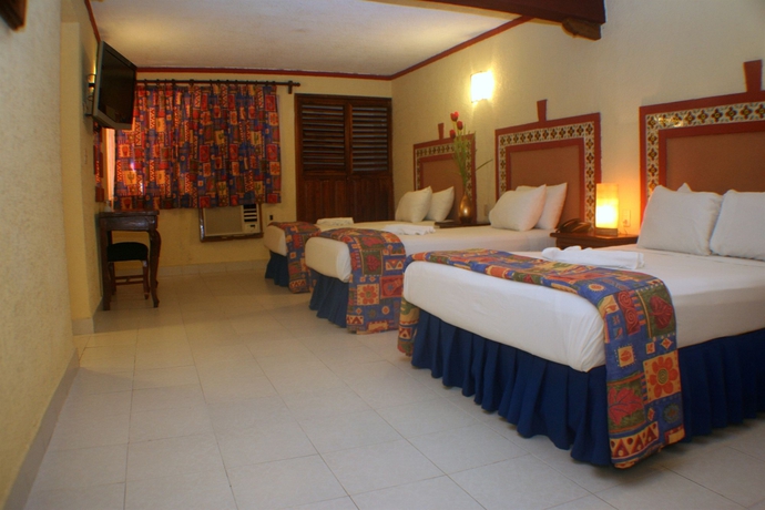 Imagen de la habitación del Hotel Suites Cancun Center. Foto 3