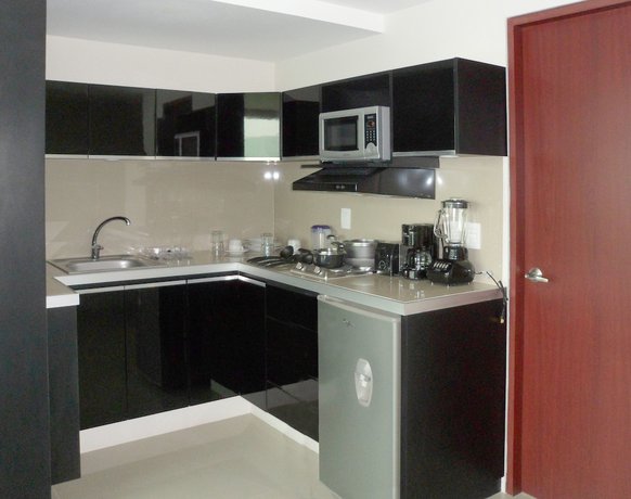 Imagen de la habitación del Hotel Suites Capri Reforma Angel. Foto 4
