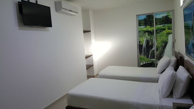 Imagen de la habitación del Hotel Suites Caribe. Foto 17