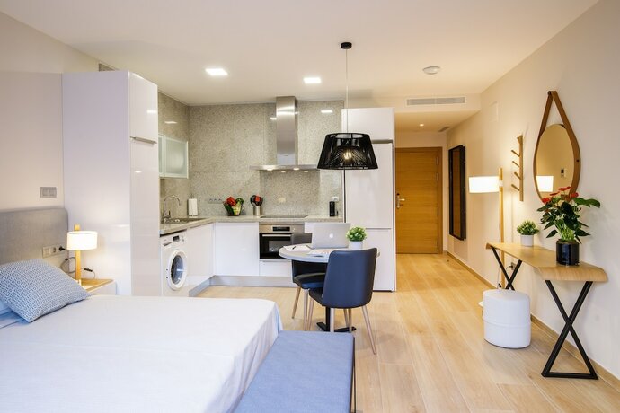 Imagen de la habitación del Hotel Suites Castellón. Foto 6