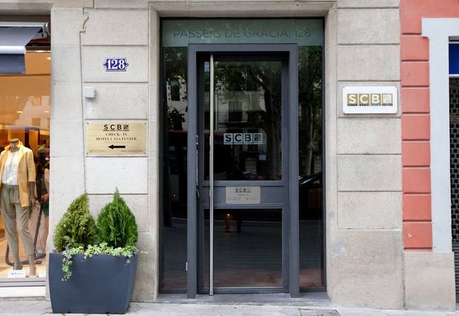 Imagen general del Hotel Suites Center Barcelona. Foto 2