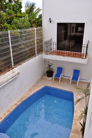 Imagen de la piscina del Hotel Suites Chac Chi. Foto 14