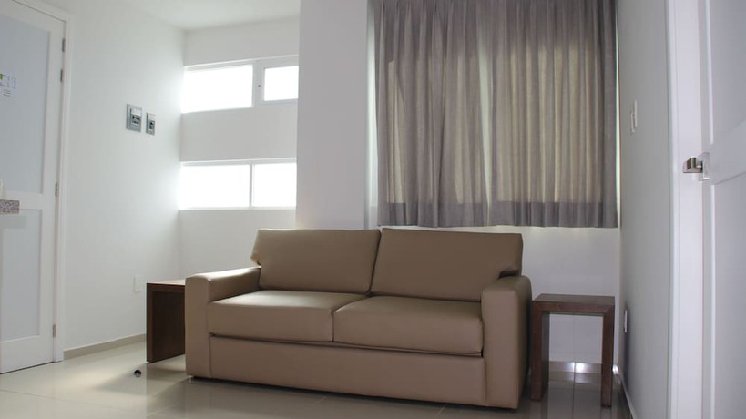 Imagen de la habitación del Hotel Suites Chapultepec. Foto 13