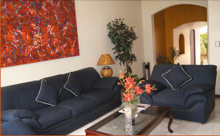 Imagen de los interiores del Hotel Suites Colibrí. Foto 17