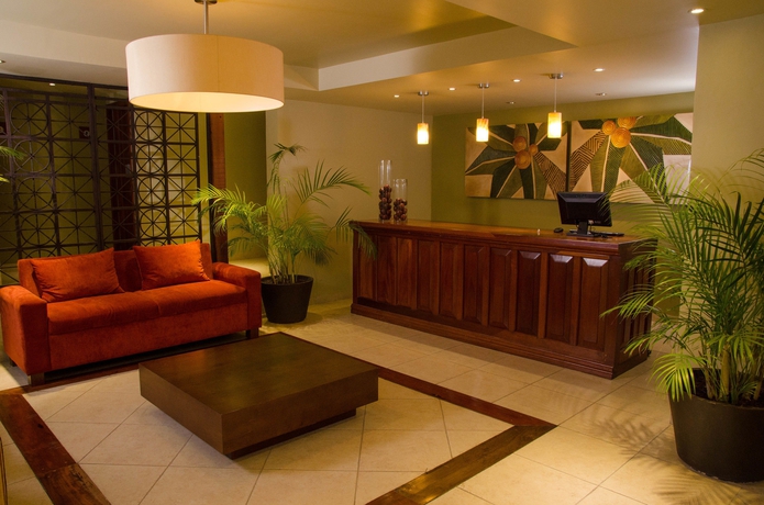 Imagen de los interiores del Hotel Suites Colonial. Foto 15
