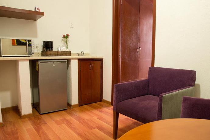 Imagen general del Hotel Suites Corazon Mexicano. Foto 10