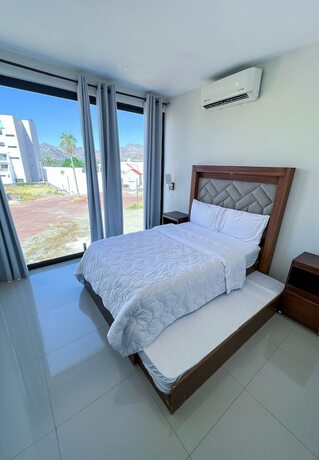 Imagen de la habitación del Hotel Suites Costa Diamante San Carlos. Foto 15