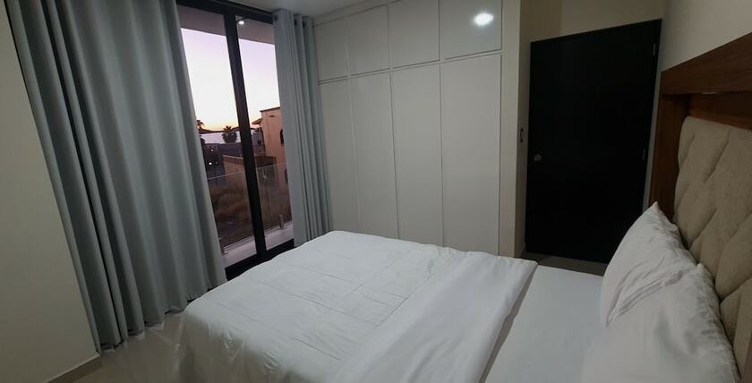 Imagen de la habitación del Hotel Suites Costa Diamante San Carlos. Foto 19