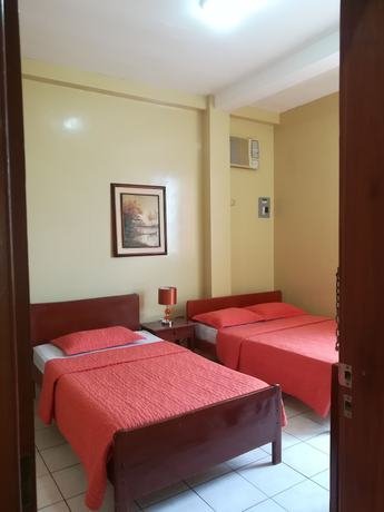 Imagen de la habitación del Hotel Suites Costa de Oro. Foto 3