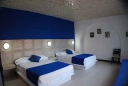 Imagen de la habitación del Hotel Suites Dali. Foto 2