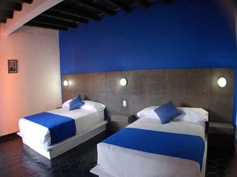 Imagen de la habitación del Hotel Suites Dali. Foto 3