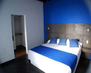 Imagen de la habitación del Hotel Suites Dali. Foto 9