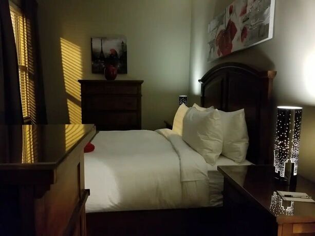 Imagen de la habitación del Hotel Suites De La Baie. Foto 11