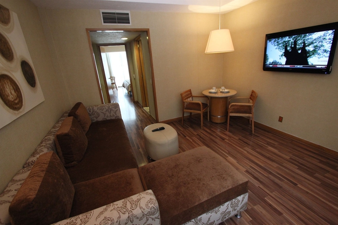 Imagen de los interiores del Hotel Suites Del Angel. Foto 12