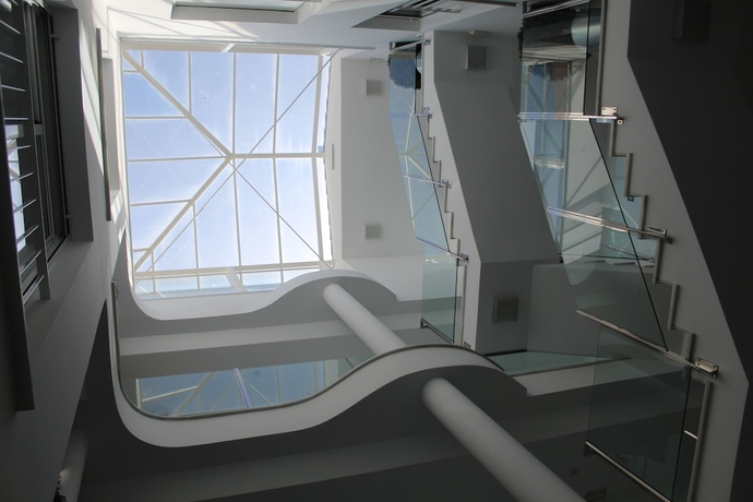 Imagen de los interiores del Hotel Suites Del Pintor Apartments. Foto 18