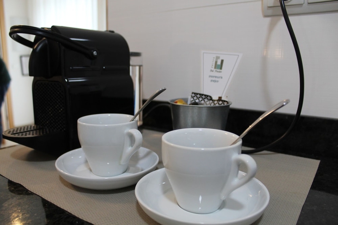 Imagen de la habitación del Hotel Suites Del Pintor Apartments. Foto 11