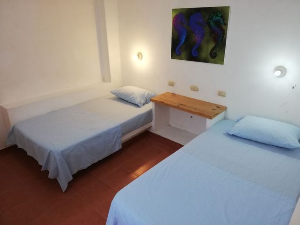 Imagen de la habitación del Hotel Suites El Mirador. Foto 6