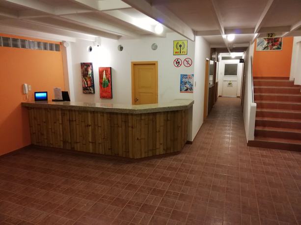 Imagen de los interiores del Hotel Suites El Mirador. Foto 19