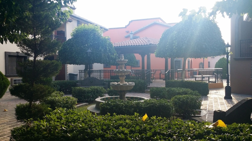 Imagen general del Hotel Suites El Paseo. Foto 2