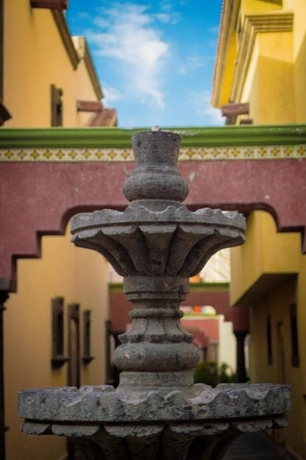 Imagen general del Hotel Suites El Paseo. Foto 4