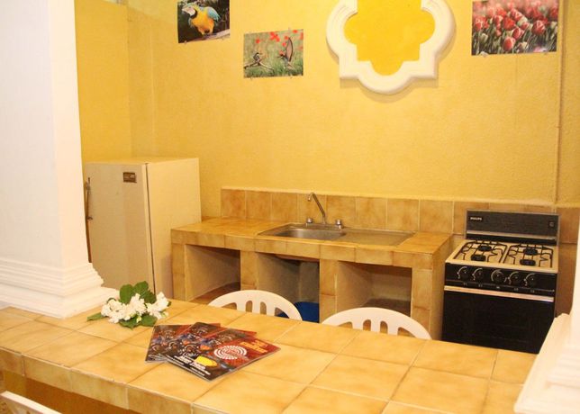 Imagen de los interiores del Hotel Suites Elia Noemi. Foto 12