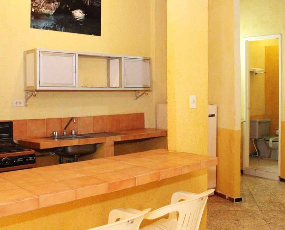Imagen de la habitación del Hotel Suites Elia Noemi. Foto 4