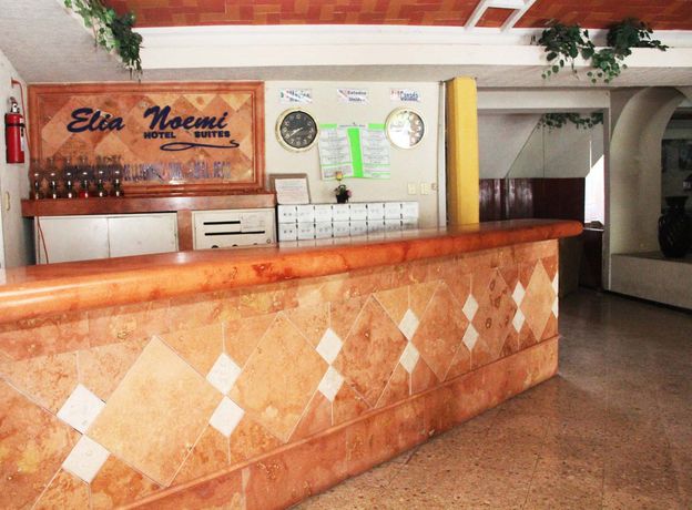 Imagen de los interiores del Hotel Suites Elia Noemi. Foto 16