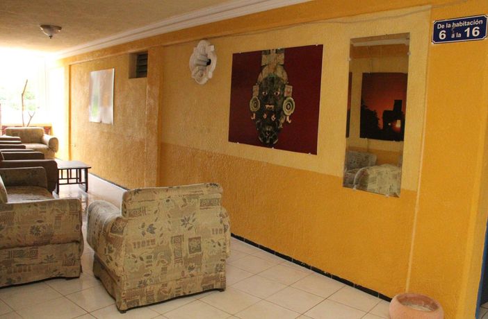 Imagen de la habitación del Hotel Suites Elia Noemi. Foto 8