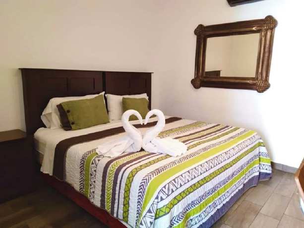Imagen de la habitación del Hotel Suites Fenicia - Adults Only. Foto 2