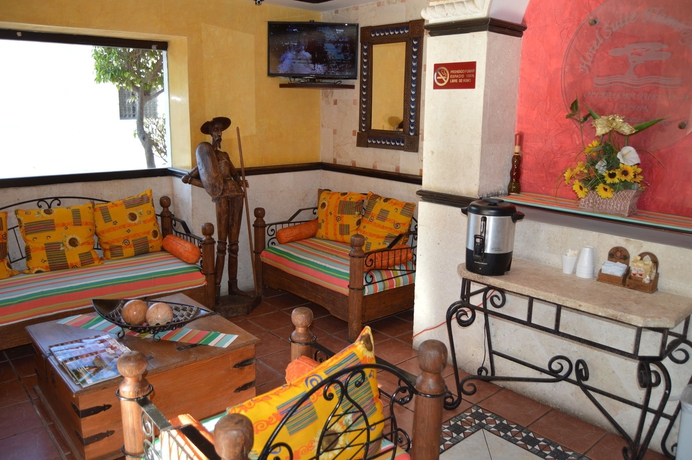 Imagen de los interiores del Hotel Suites Flamboyanes. Foto 7