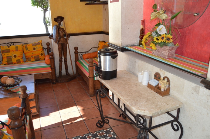 Imagen de los interiores del Hotel Suites Flamboyanes. Foto 12