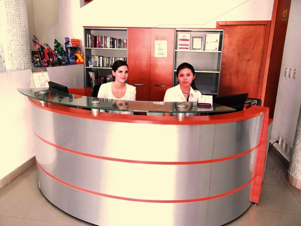 Imagen de los interiores del Hotel Suites Gaby. Foto 12