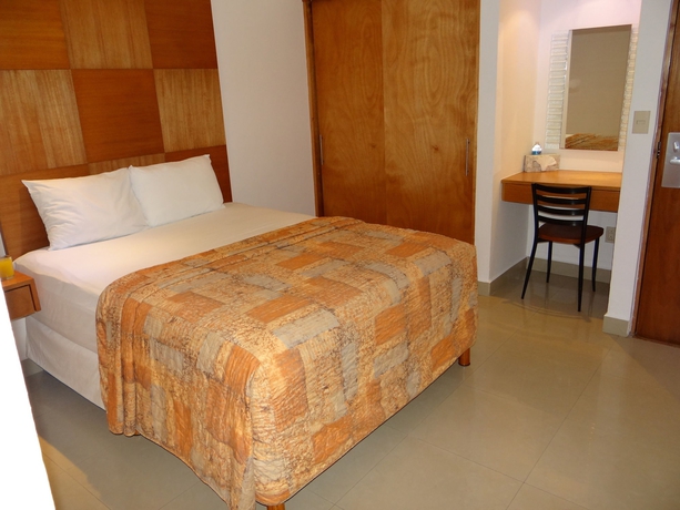 Imagen de los interiores del Hotel Suites Gaby. Foto 13