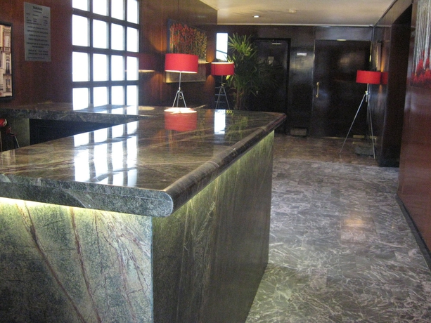 Imagen de los interiores del Hotel Suites Havre. Foto 12