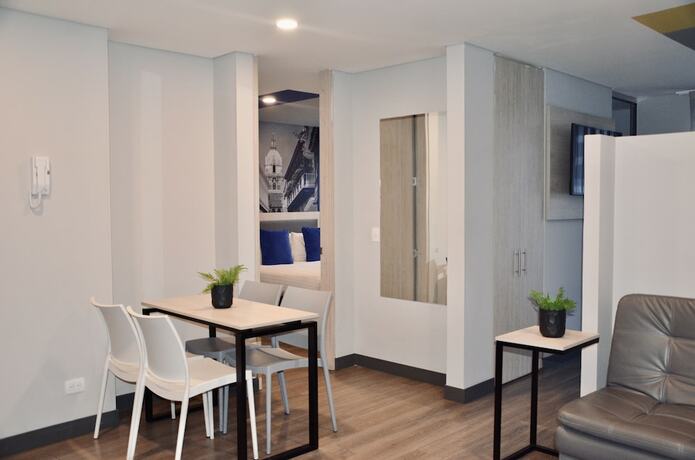 Imagen general del Hotel Suites Home 118 By SHG. Foto 15