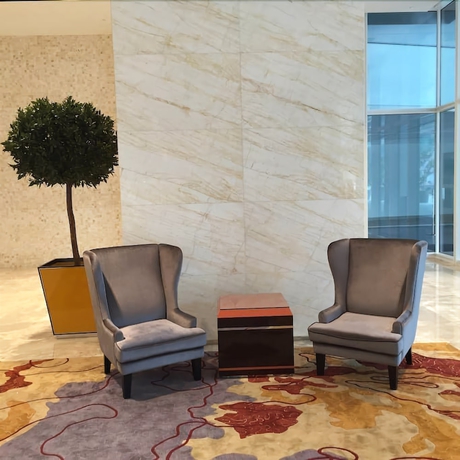 Imagen de los interiores del Hotel Suites Infinity. Foto 16