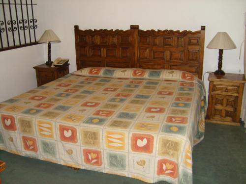 Imagen de la habitación del Hotel Suites Internacional. Foto 3