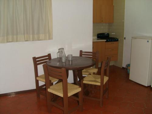 Imagen de los interiores del Hotel Suites Internacional. Foto 5